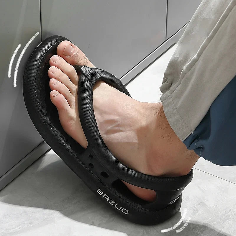 Nico – Casual instapsandalen met uitgesneden zijkanten en platte zool