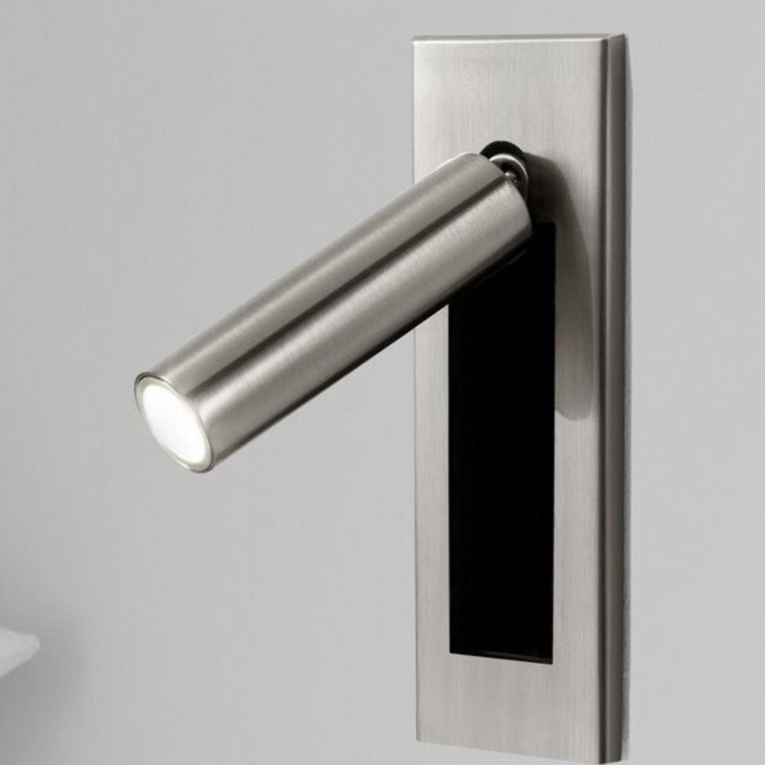 NovaGlow - Moderne wandlamp met verstelbare lichtbundel en handige uitschuifbare schakelaar