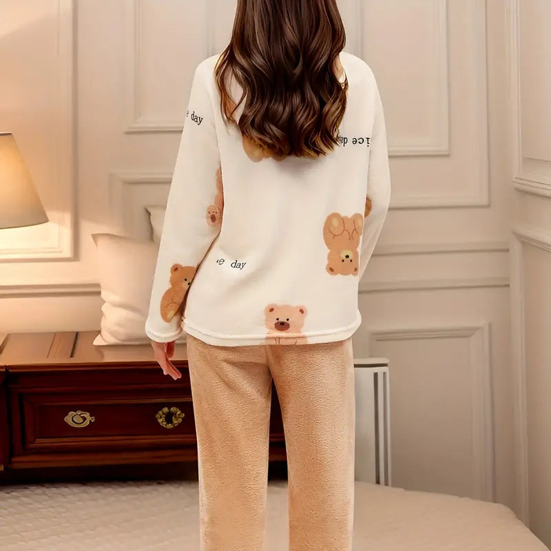 Ophelia – Tweedelig Set met Print Ronde Hals overhemd en Wijd Poot Broek