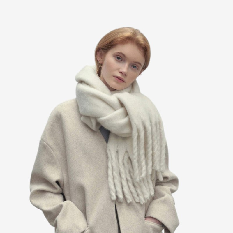 Zoe – Grote Sjaal met Decoratief Kwastjesontwerp