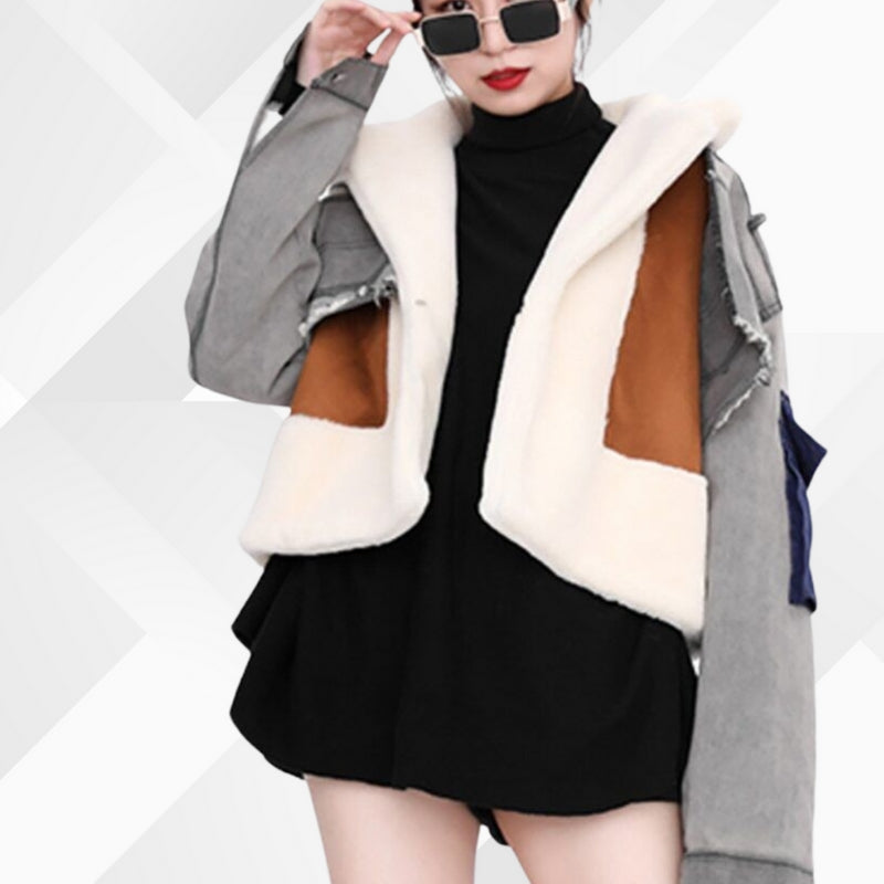 Anna – Lange Mouw Jas met Reverskraag en Knoopsluiting