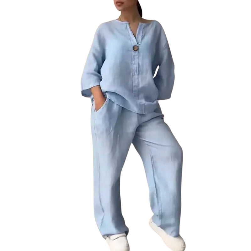 Liora – Losvallend Tweedelig Set met V-Hals Top en Broek met Wijde Pijpen