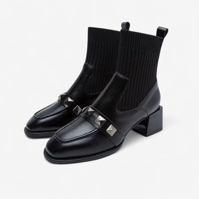 Naomi – Enkellaarzen met Slip On en Ronde Neus