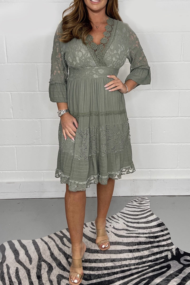 LaceLuxe™ - Jurk Met V Hals