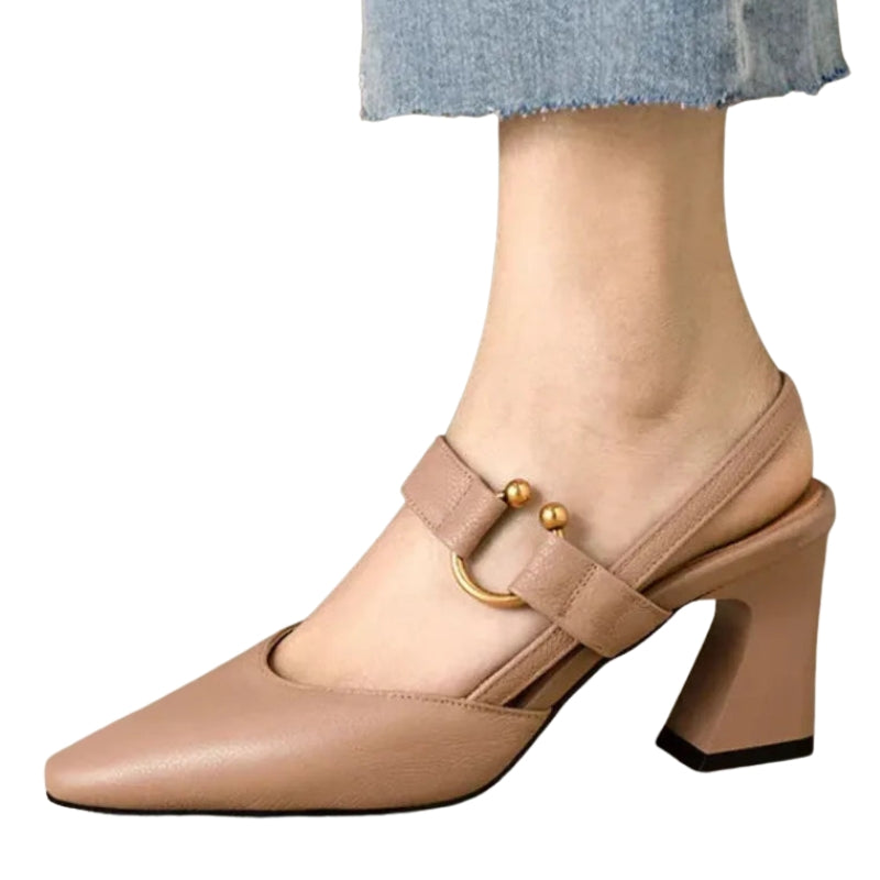 Naomi - Slingback sandalen met puntneus en blokhak