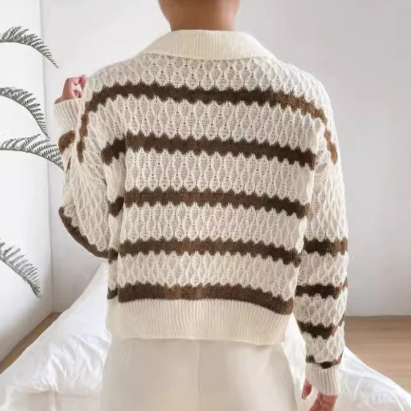 Amara – Trui met Lange Mouwen Reverkraag en Gestreept Ontwerp