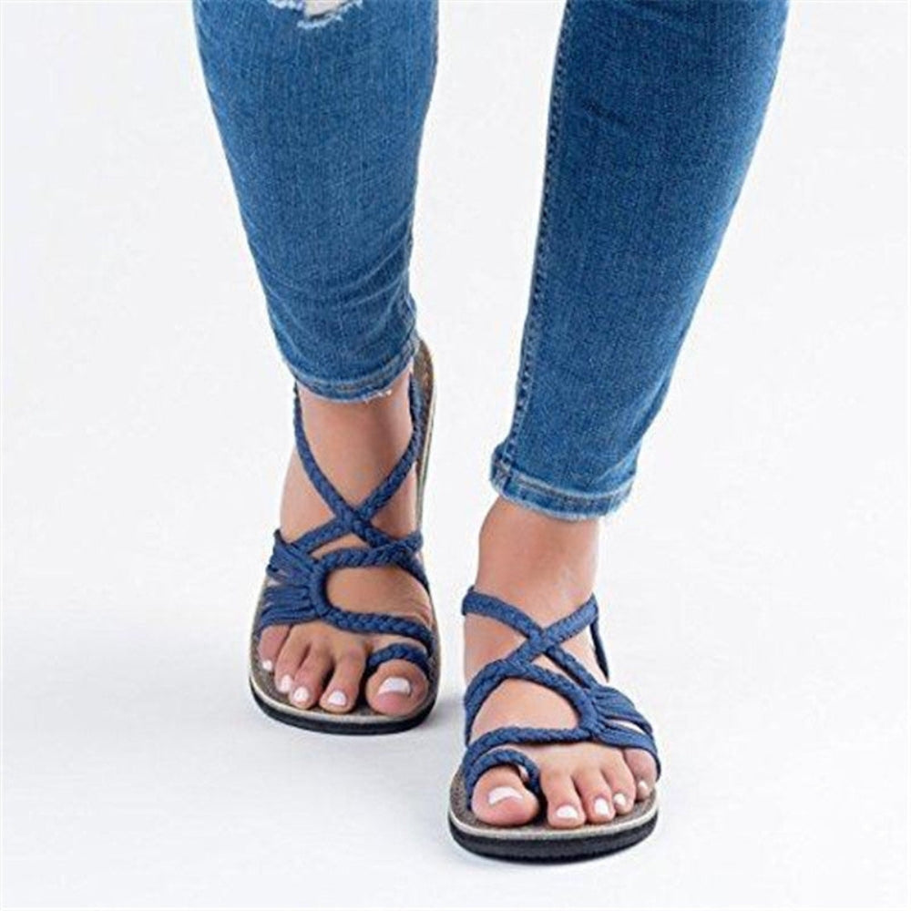 Eva – Stijlvolle open sandalen met kruisbandjes en comfortabele pasvorm