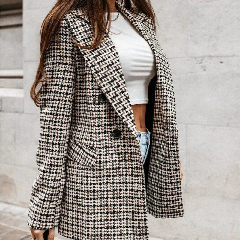 Nancy – Blazer met Lange Mouwen Knoopsluiting en Zakken