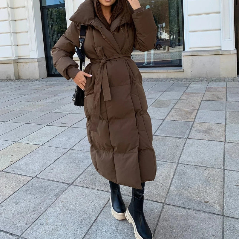 Natalie – Jas met lange mouwen tailleband en zakdetails