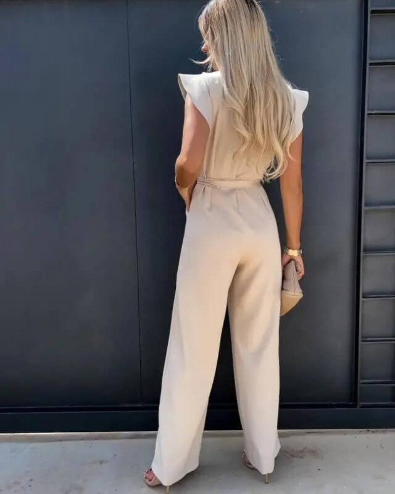 Eva – Elegante jumpsuit met vlinderdetail op de schouders en wijde broek