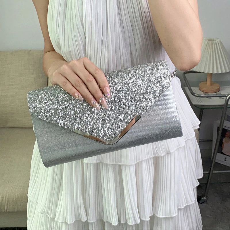 Brenda – Handtas met envelop en rechthoekig ontwerp