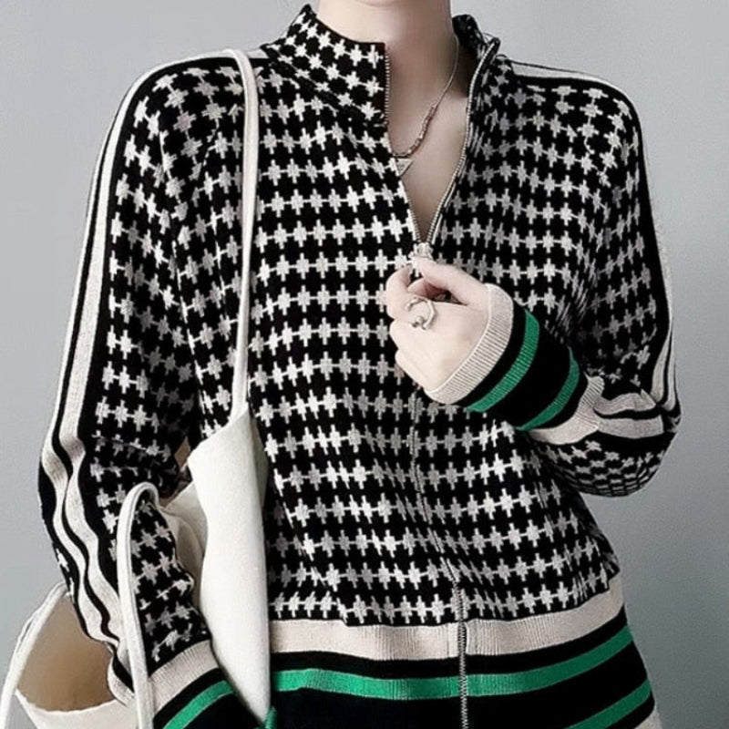 Amira – Jack met lange mouwen opstaande kraag en ritssluiting