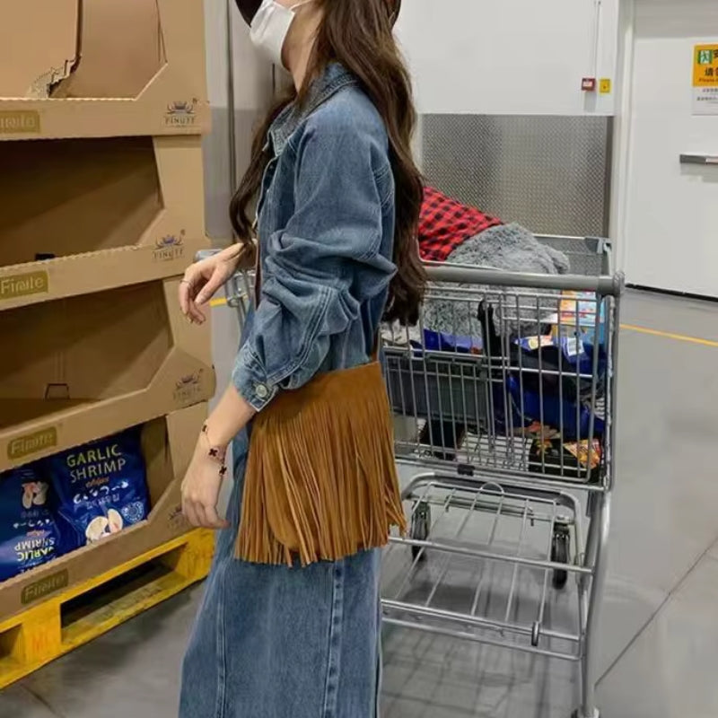 Diane – Schoudertas met kwastontwerp en verstelbare riem