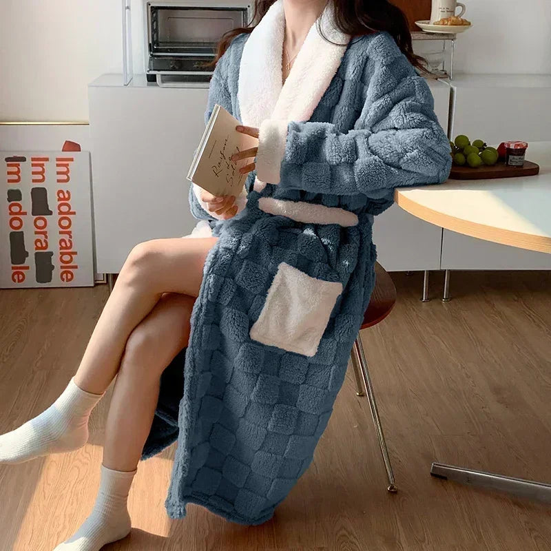 Ember - Lange Mouw Badjas met Ceintuurriem en Reverskraag