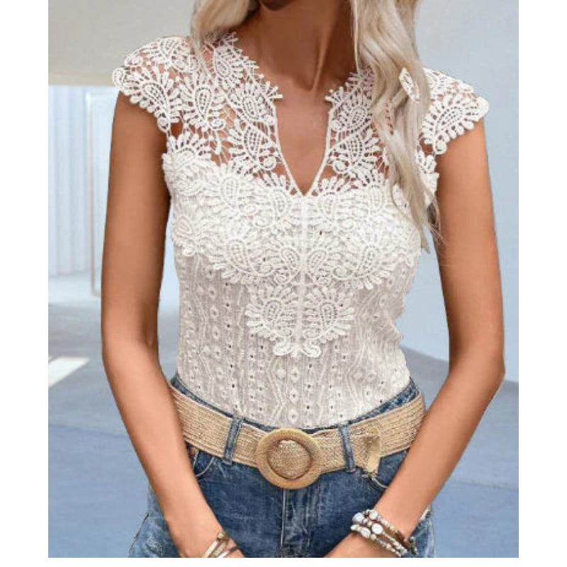 Emma – Trendy kanten V-hals top met kapmouwen