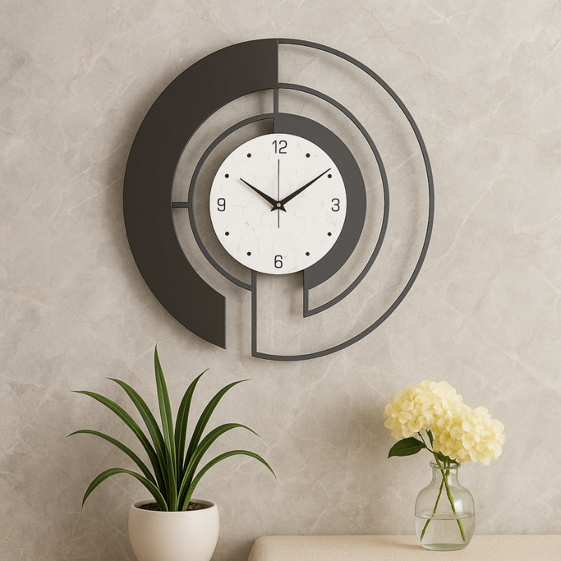 SerenityTick - Minimalistische wandklok met stil uurwerk en strak wijzerplaatontwerp