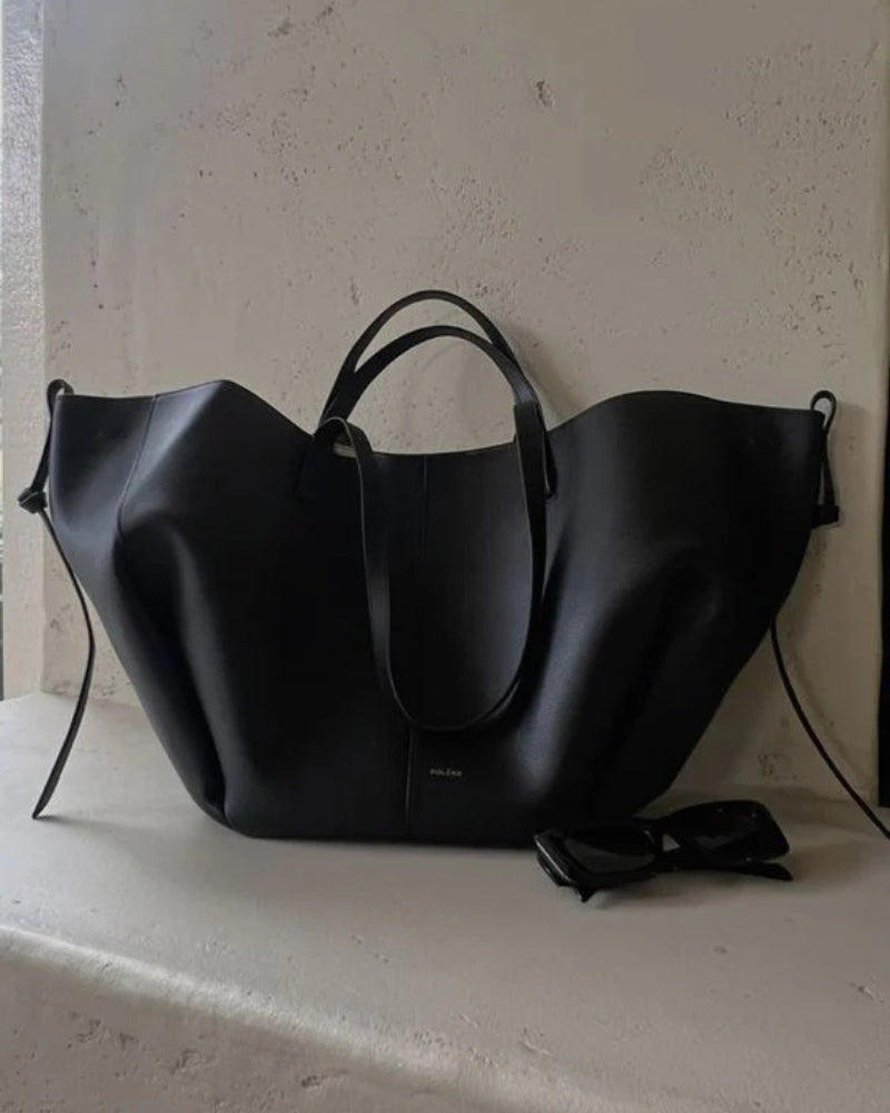 Emma - Ruime Schoudertas met Verstelbare Riemen en Veilige Sluiting