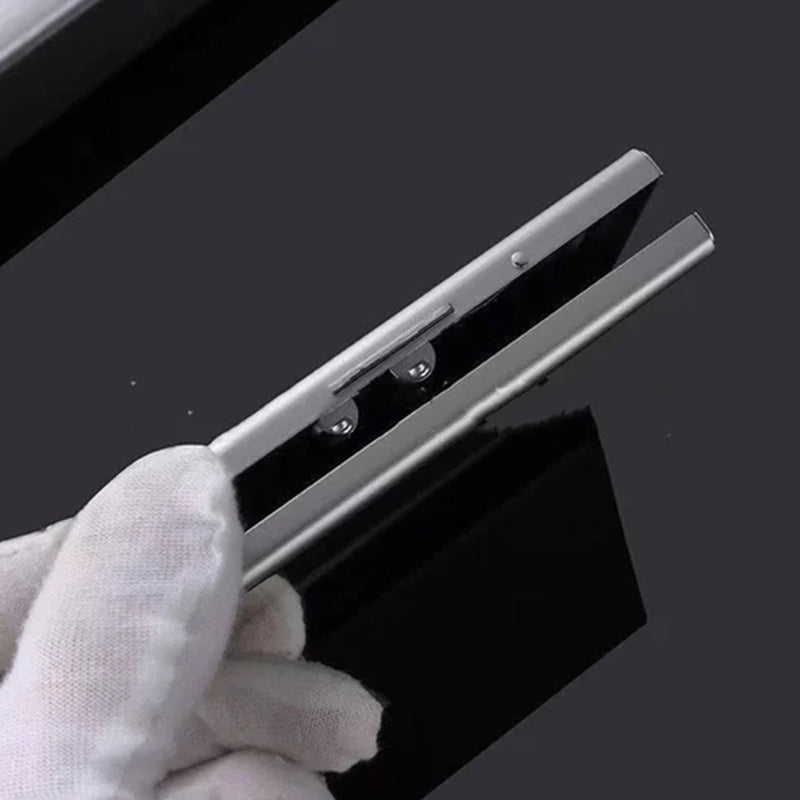 SlimGuard – Kaartenhouder met Meerdere Compartimenten en Knopbediening