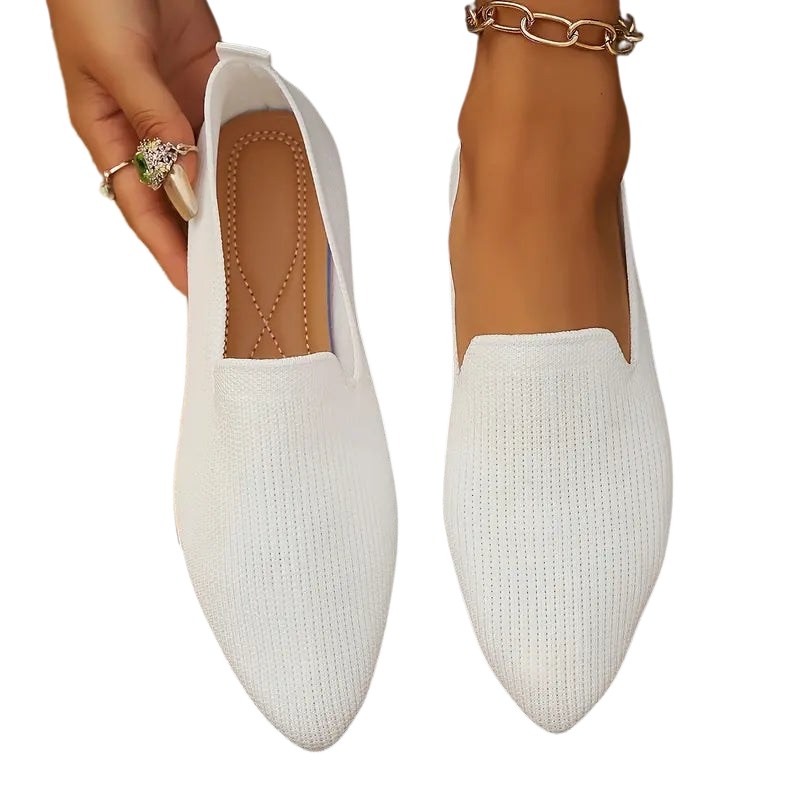 Clara – Lichtgewicht Schoenen met Puntige Neus en Antislipzool
