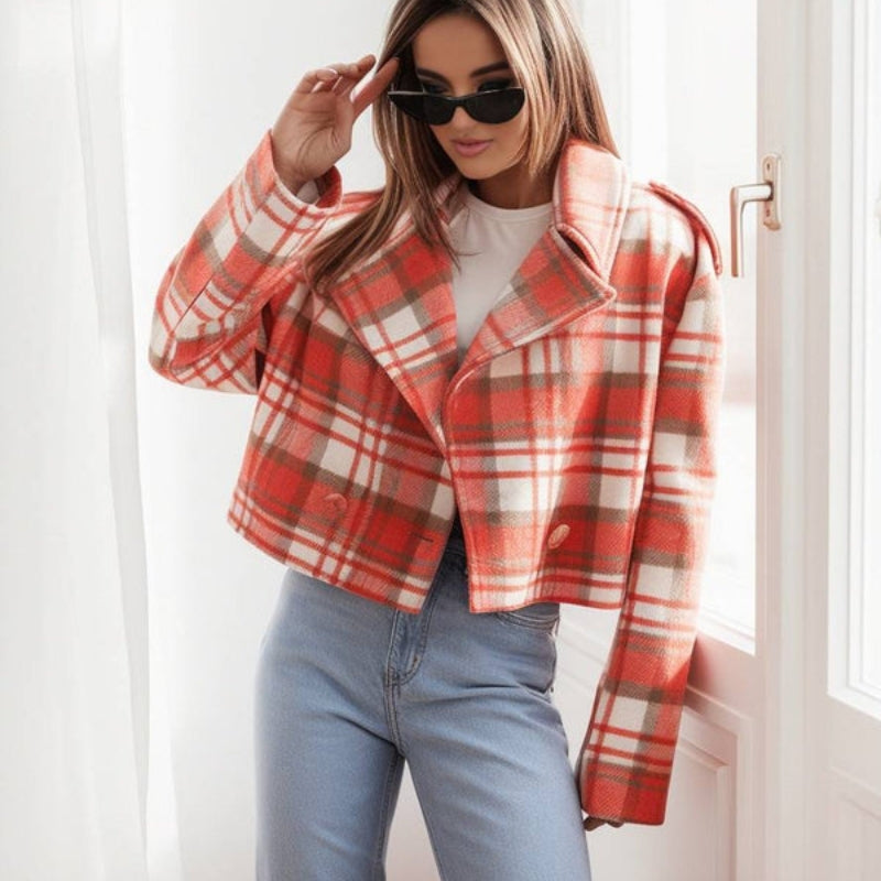 Victoria - Lange Mouw Geruite Jas met Reverskraag en Knopen aan de Voorkant