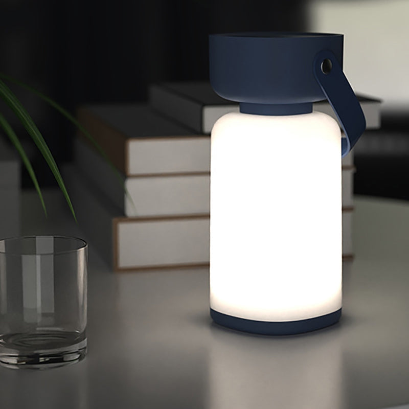 GlowPort – Waterdichte Draagbare LED Tafellamp met Cilindrisch Design