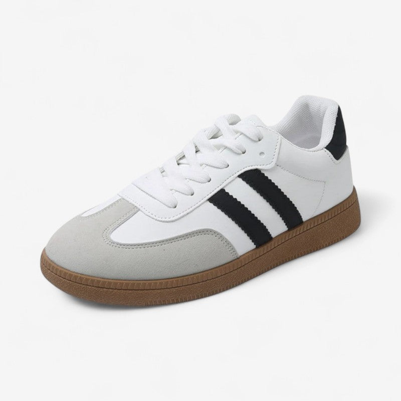 Katherine – Sneakers met Vetersluiting en Ronde Neus en slip on ontwerp