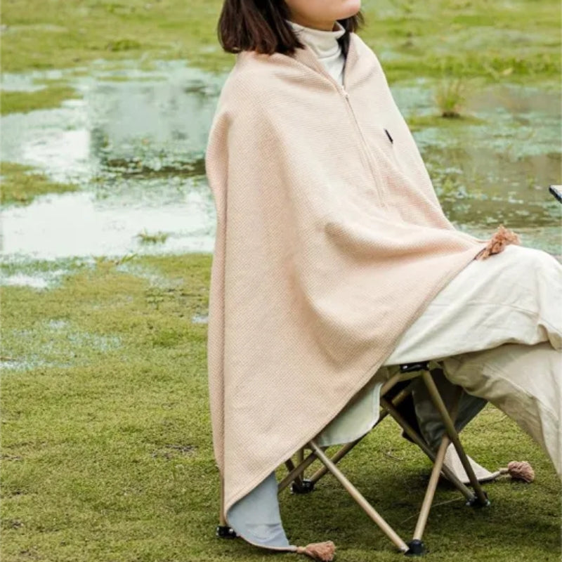 Lina – Draagbare USB Decke met Kwastjes en Wasbaar Ontwerp