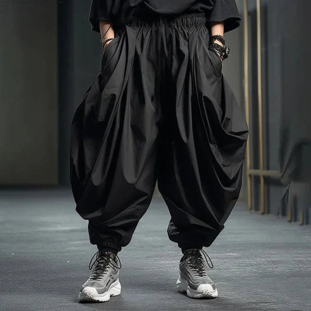 Fletcher - Oversized Draped Broek met zijzakken en verstelbare pasvorm