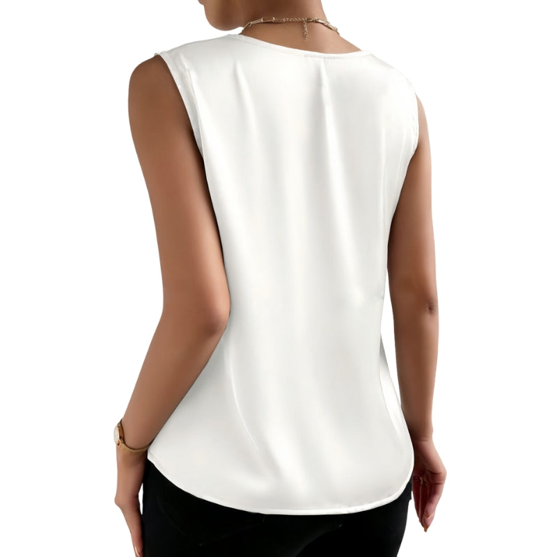 Ella - Mouwloze blouse met V hals en knoopdetails