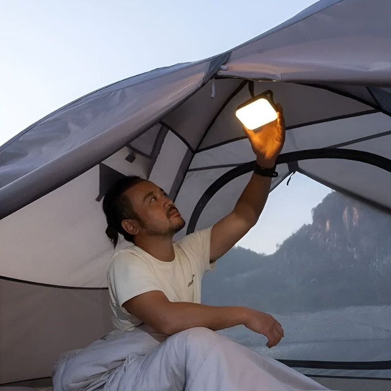 GlowBank – Magnetische LED Lamp met Geïntegreerde Externe Batterij