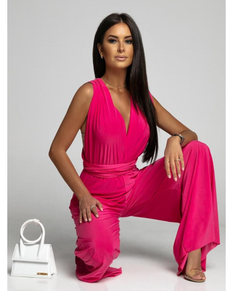 Seraphina - Trendy wijd uitgesneden jumpsuit met open achterkant