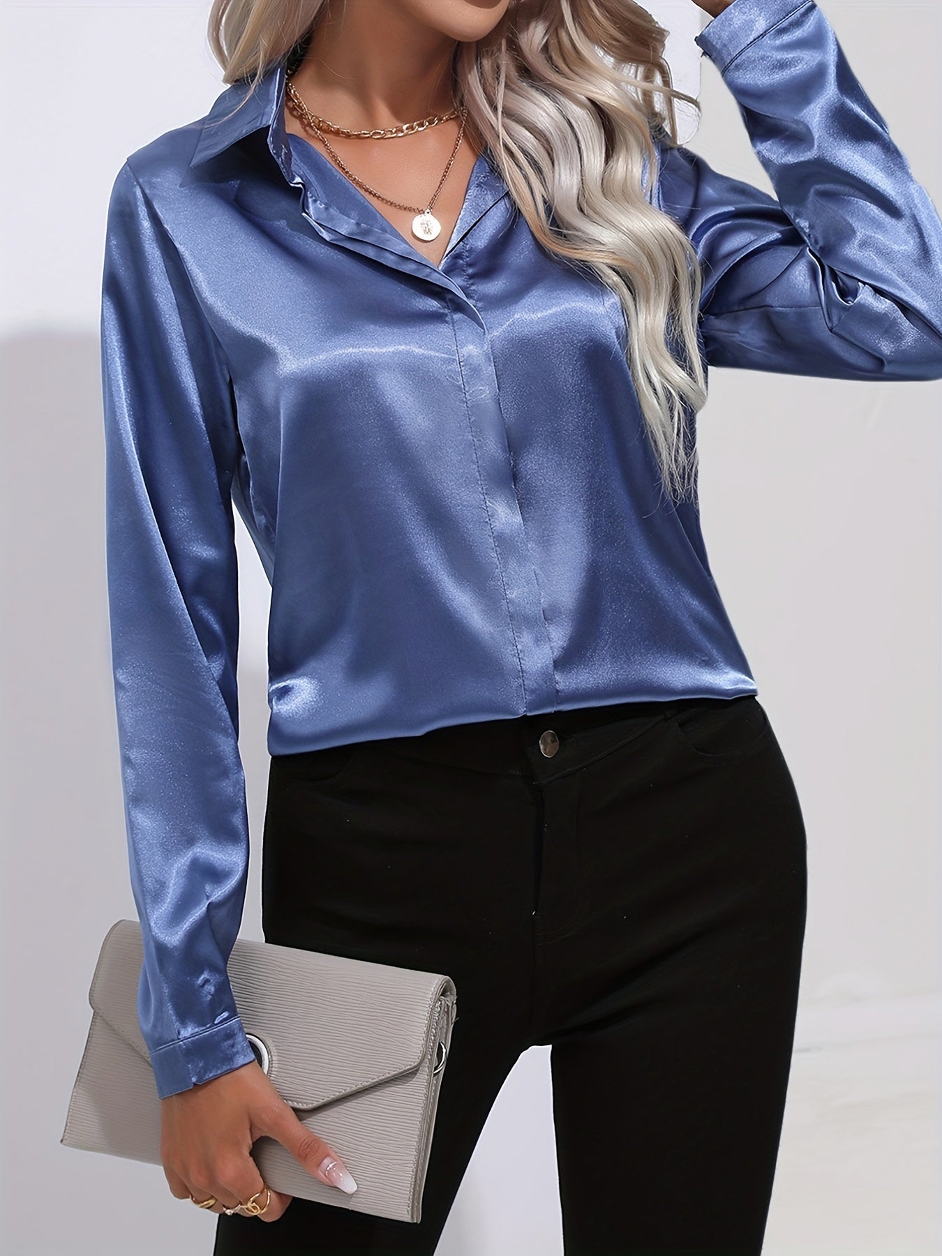 Leona - Casual Satijnen Blouse met een Verfijnde Glans