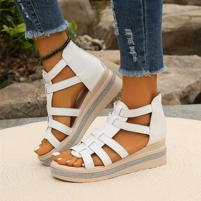 Bella – Sleehaksandalen met Strass Ritssluiting achter en Open Teen