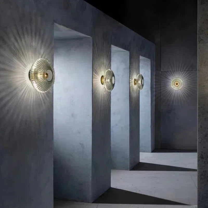 GlowAura - Elegante Wandlamp met Minimalistisch Ontwerp voor Woondecoratie