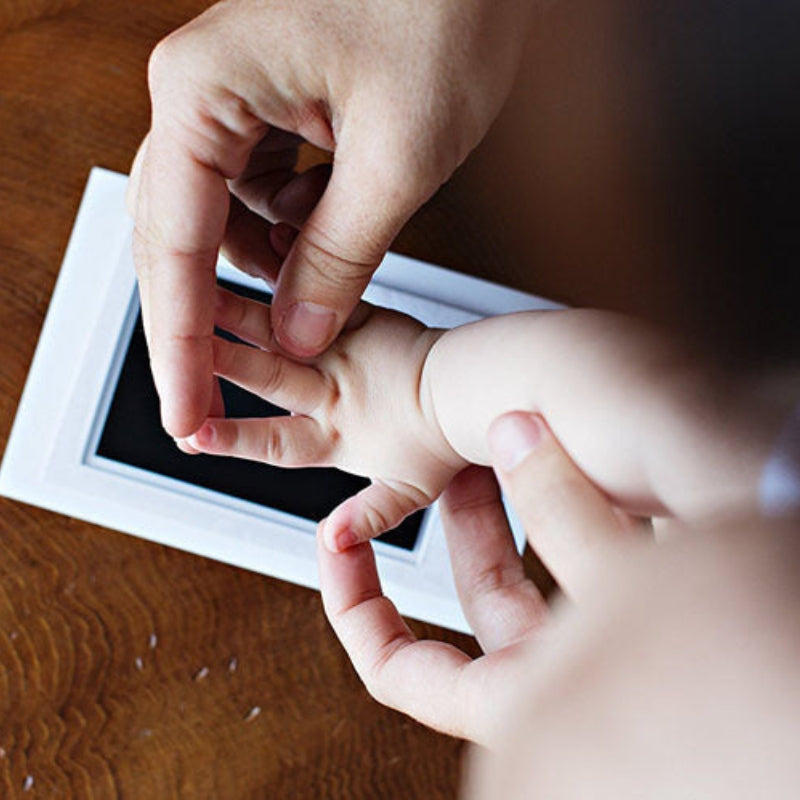 TinyTime – Babyhandafdrukset voor schone afdrukken en geheugenweergave