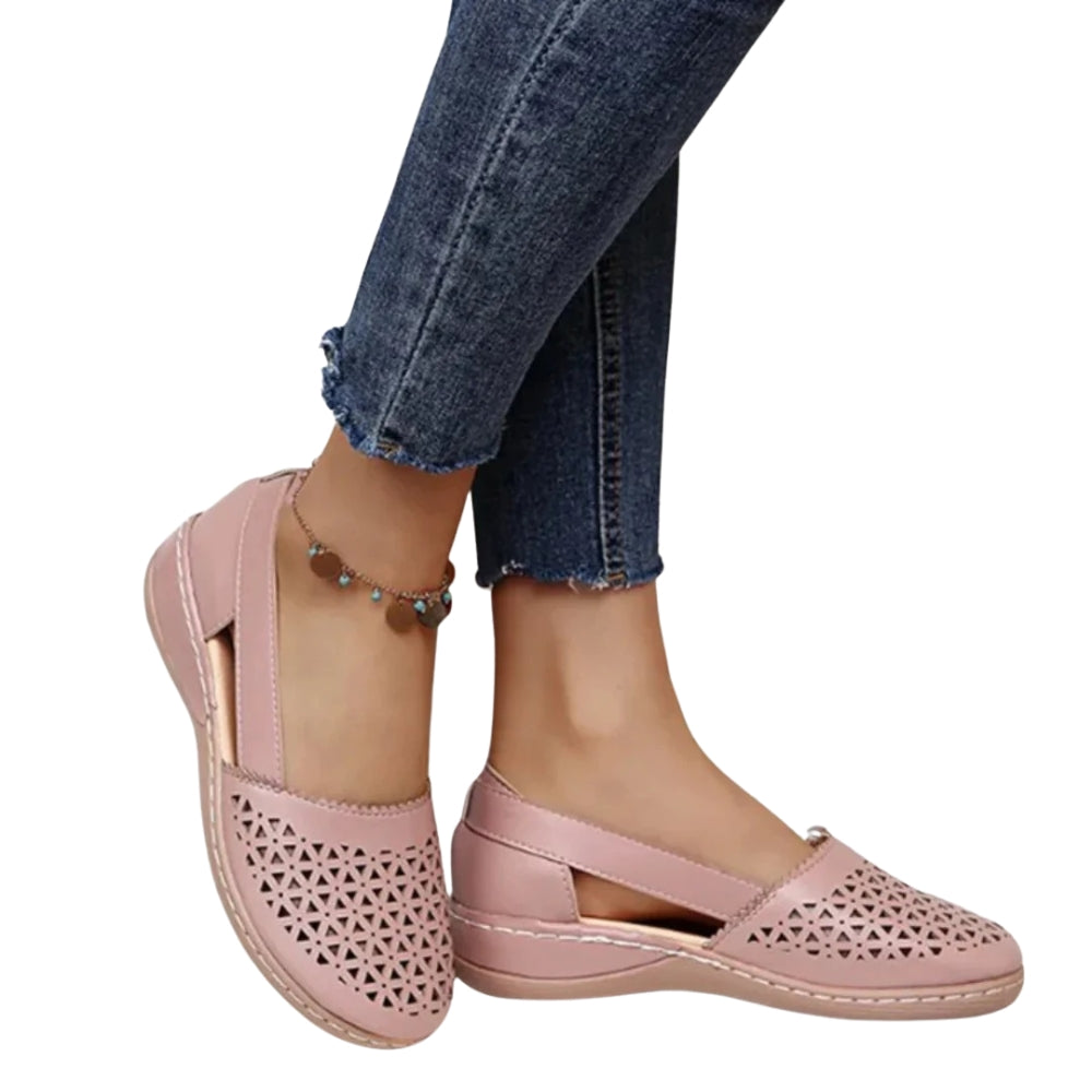 Kylie - Wedge Schoenen met Cut Out Ontwerp en Ronde Teen