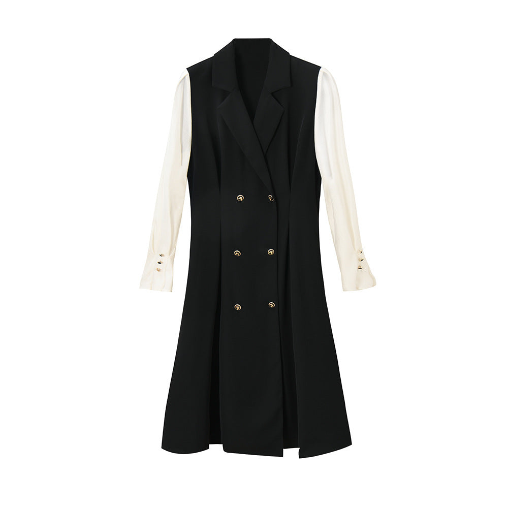 Elara - Veelzijdige jurk met moderne V-halslijn en ceintuur