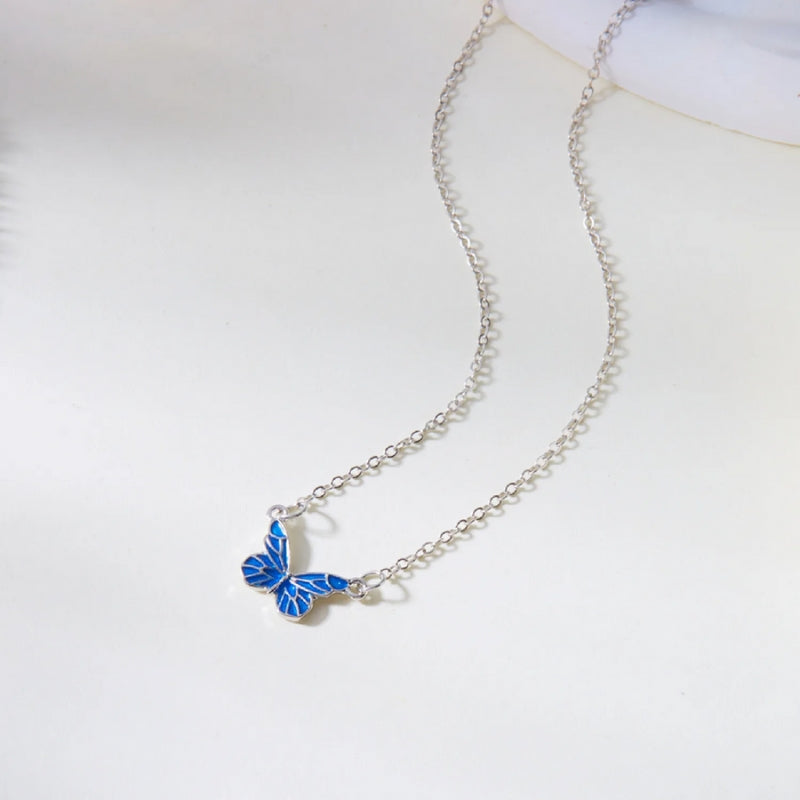 Ellie – Elegante vlinderketting en armbandset met klassieke afwerking