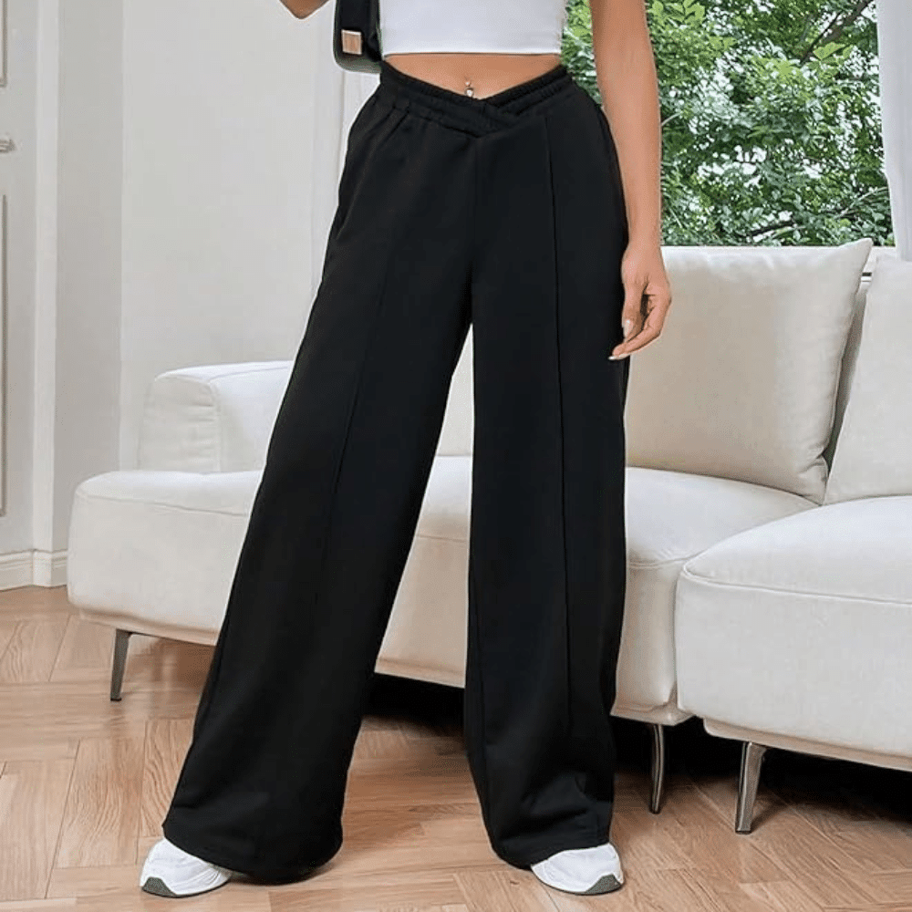 Elena – Relaxte rechte broek met elastische tailleband en flexibele pasvorm