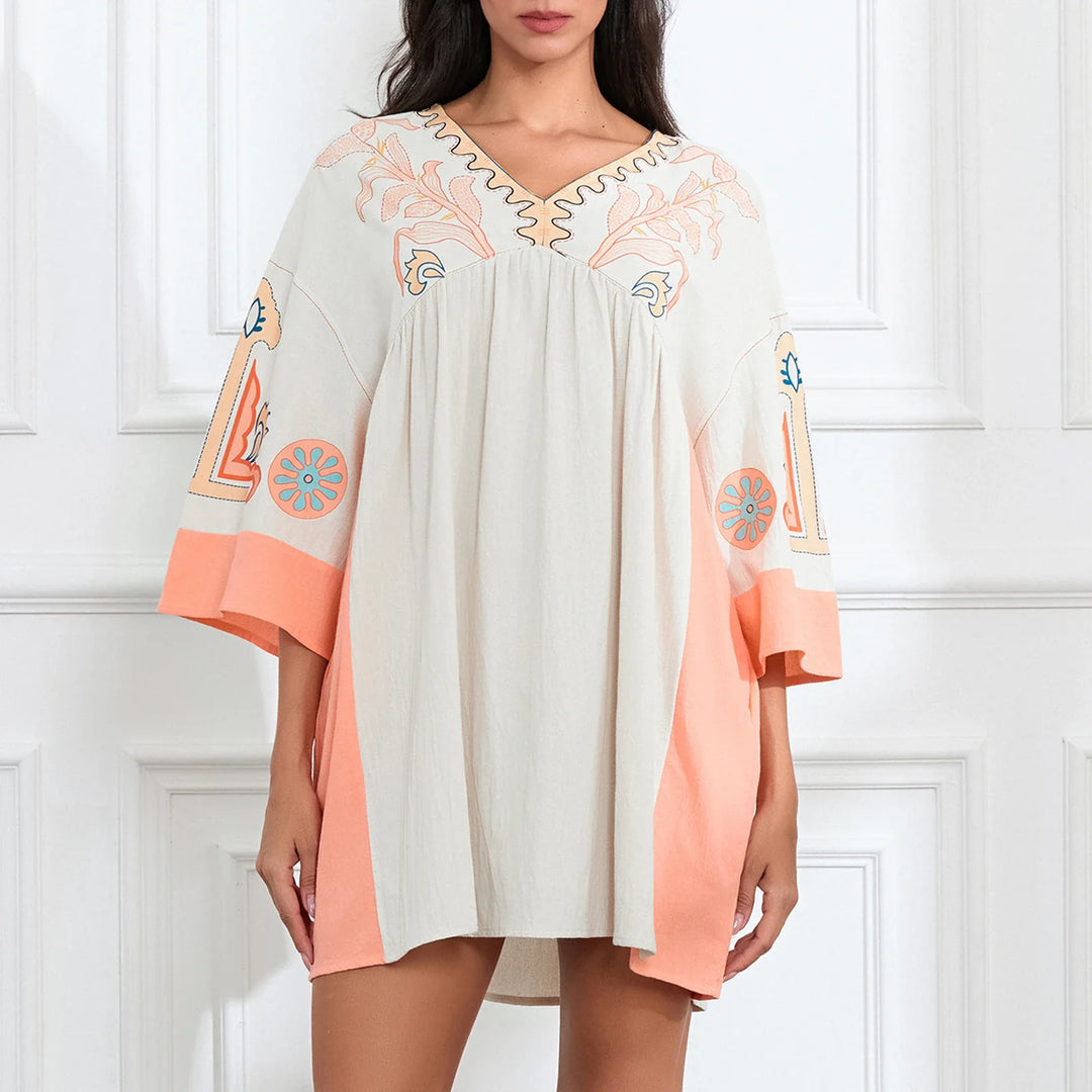 Leila – Trendy bloemenprint mini-jurk met V-hals en relaxte pasvorm