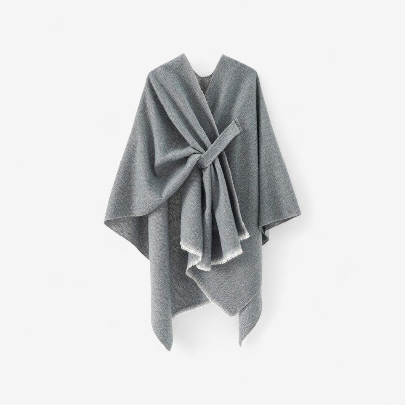 Jessica - Poncho met Schouderwikkel en Kwastjes