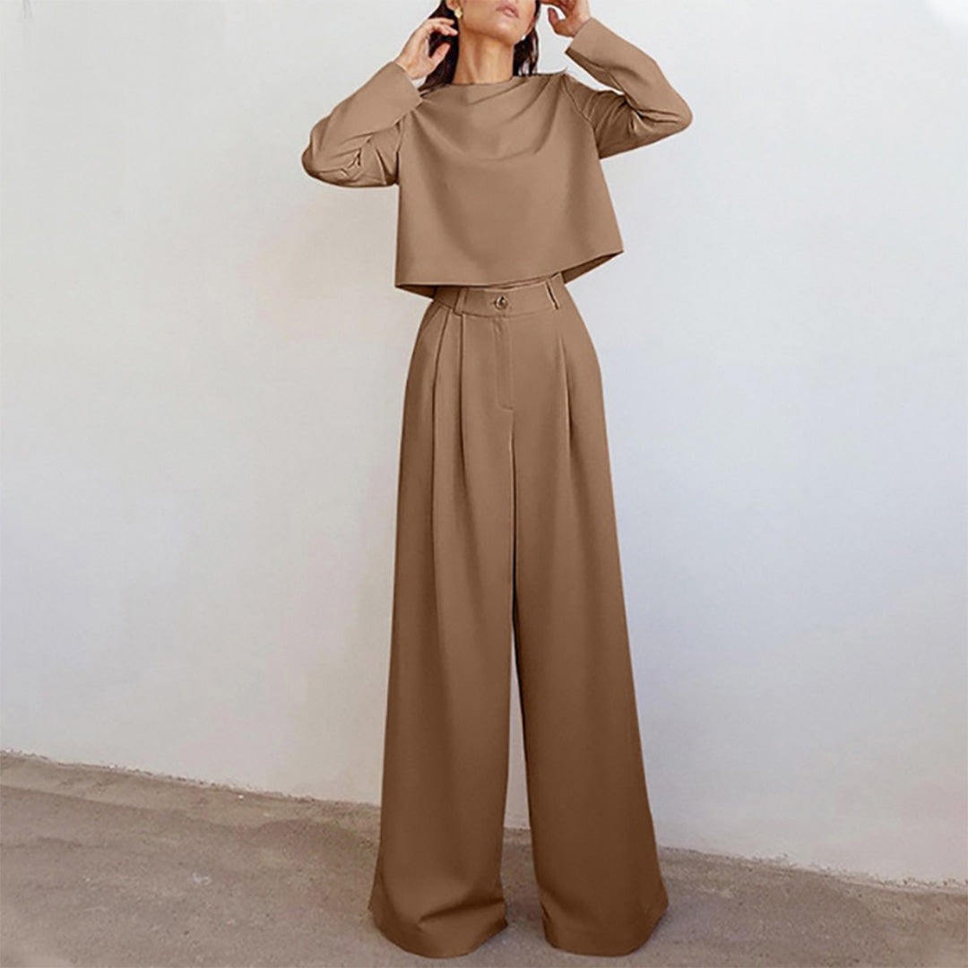 Maya – Elegante tweedelige set met cropped top en wijde broek