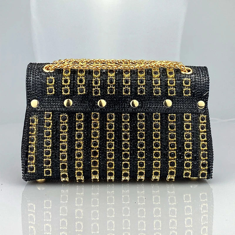 Livia – Handtas met Schouderband en Handvat met Klepdesign