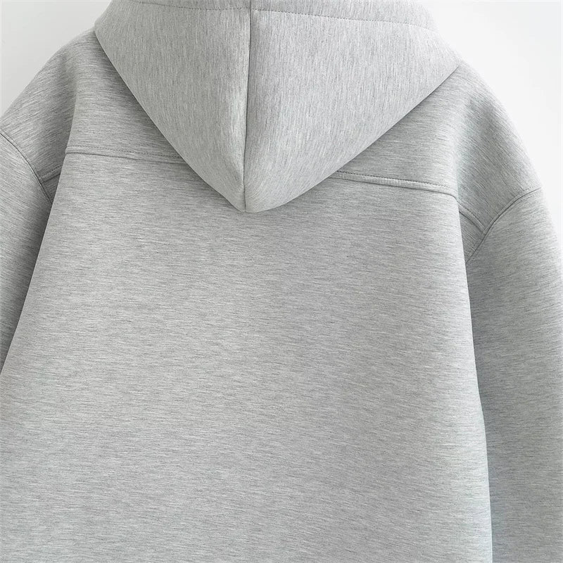 Mia - Stijlvolle Hoodie met dubbele zakken voor de winter