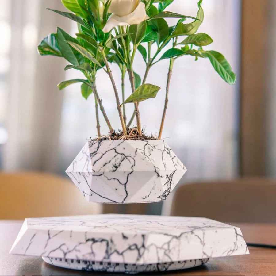 OrbitGrow - Futuristische drijvende plantenbak met een fascinerende 360° rotatie