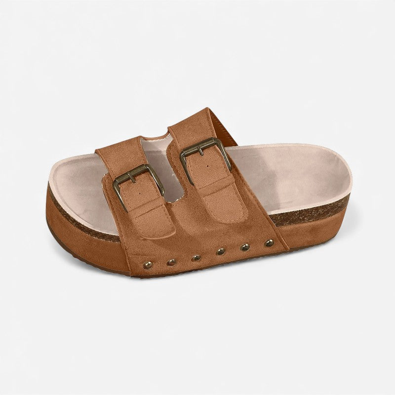 Annette – Sleehak Sandalen met Open Teen en Dubbele Gesp