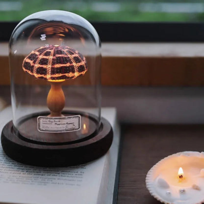 MushGlow - Mini-paddenstoelnachtlampje in glazen koepel met warme magische gloed