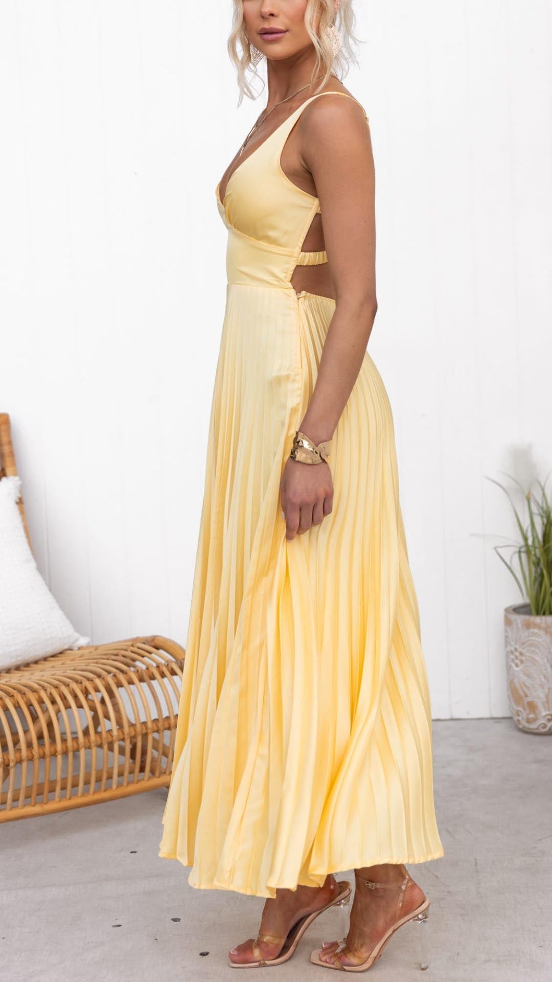 Margaret - Elegante zwierige maxi-jurk met diepe V-hals en comfortabele pasvorm
