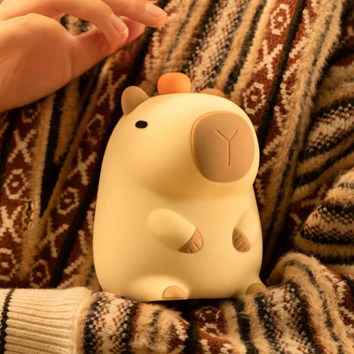 CapyGlow – Schattig capibara-nachtlampje voor kinderkamers met zachte, rustgevende gloed