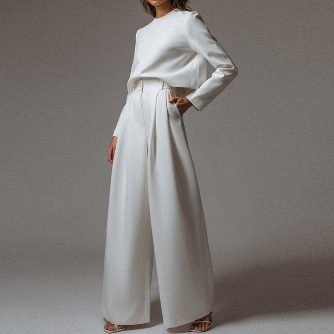 Maya – Elegante tweedelige set met cropped top en wijde broek